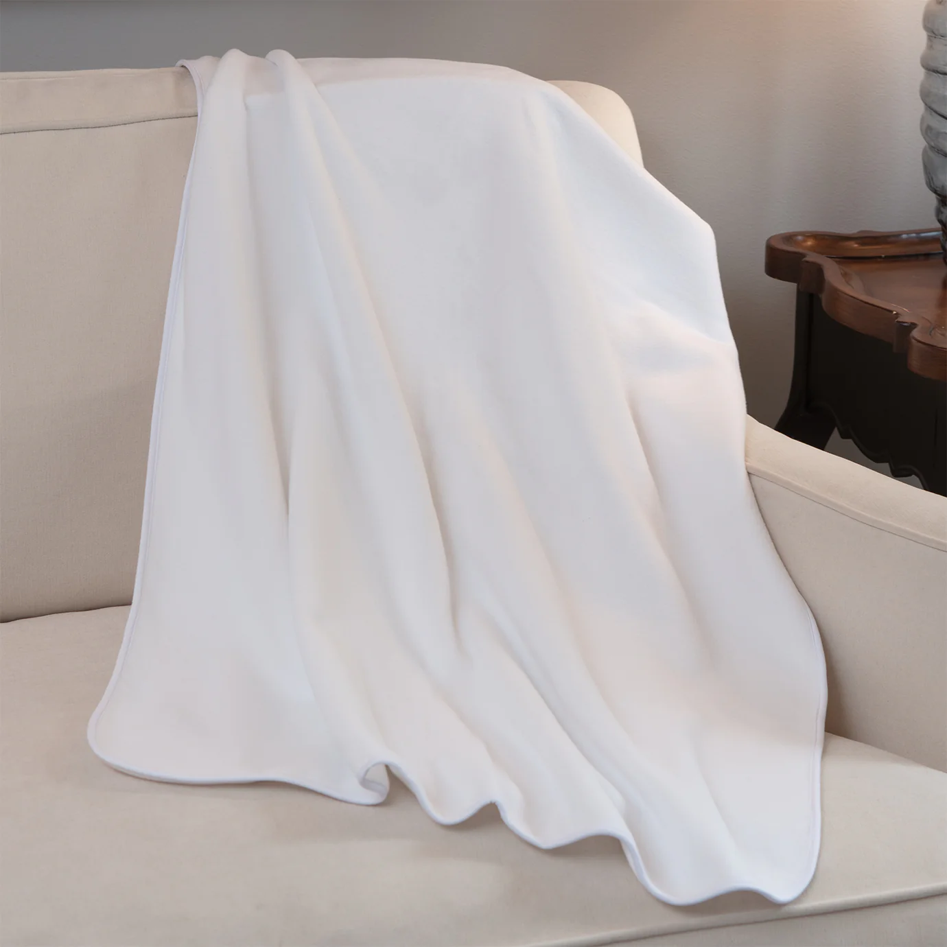 Micro Fleece Blanket - Image 4